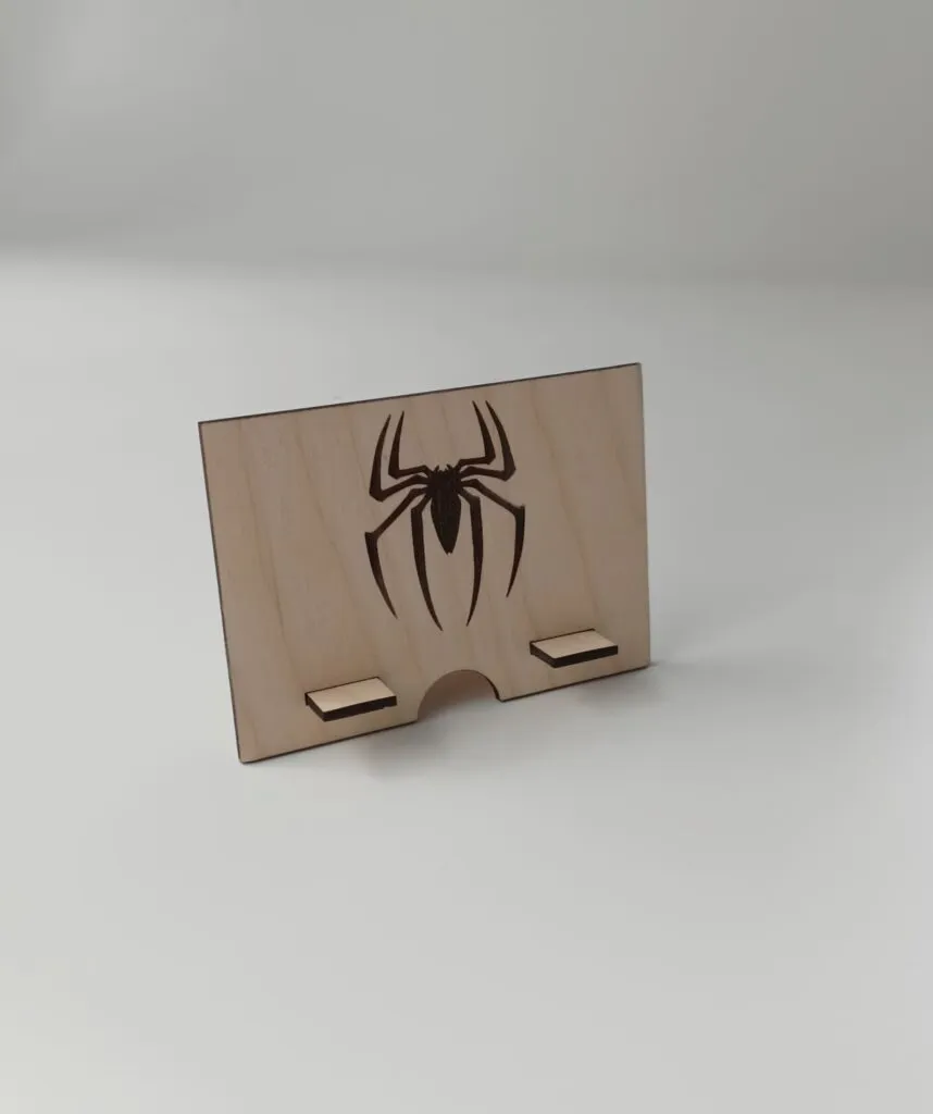 PODSTAWKA POD TELEFON Z DOWOLNYM GRAWEREM LOGO REKLAMA - K191