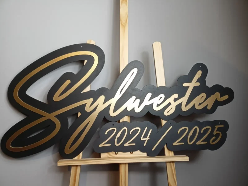 DUŻY NAPIS NA ŚCIANKĘ "Sylwester + rok" CZARNO-ZŁOTY - DEKORACJA ŚCIANKI BALONOWEJ, DEKORACJE NA SYLWESTRA - M291